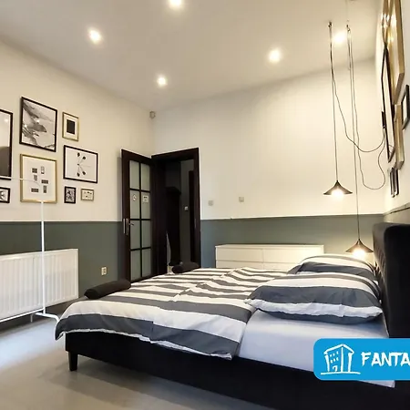 Fantastic-inn - Slowackiego * Krakkó